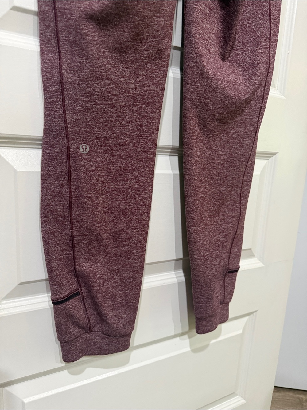 Lululemon Base Runner Pant III - Picture 6 of 9